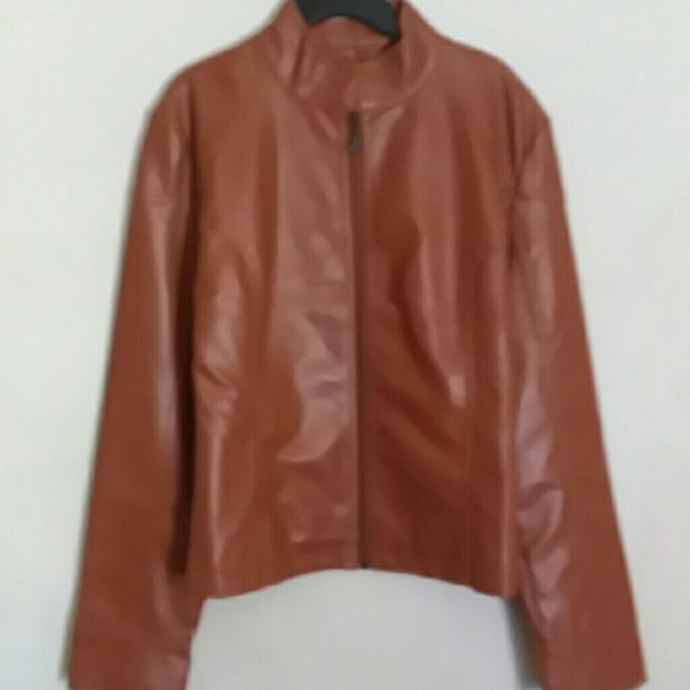 I am selling this Jacket super